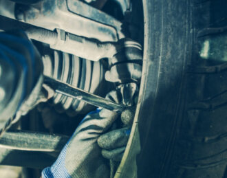 Suspension Mechanics Near Me in Kitchener, ON